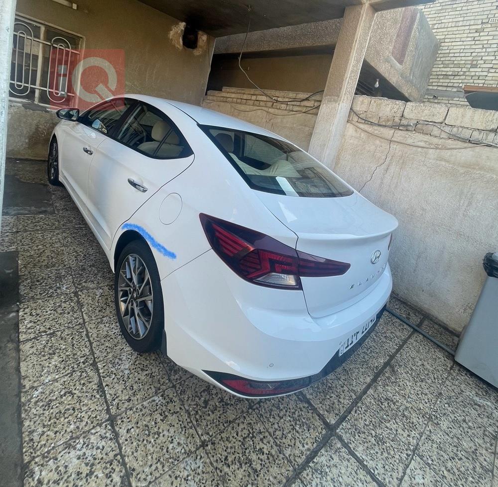 هيونداي النترا